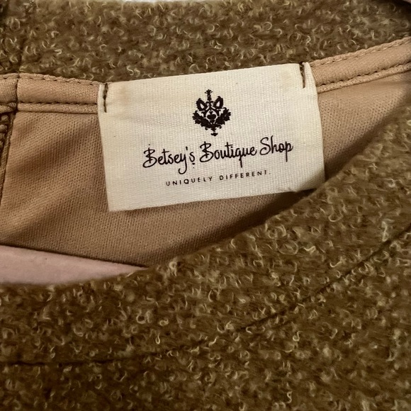 Betsey’s Boutique Shop Fall Dress - Picture 2 of 3